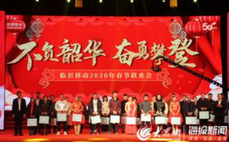 男的给追求的女生花钱不到800，句里都是让还钱的意思把女生整的说还钱后来女的又说不还钱了犯法吗？